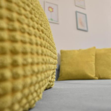 Studio Apartment Una Pula Exterior photo